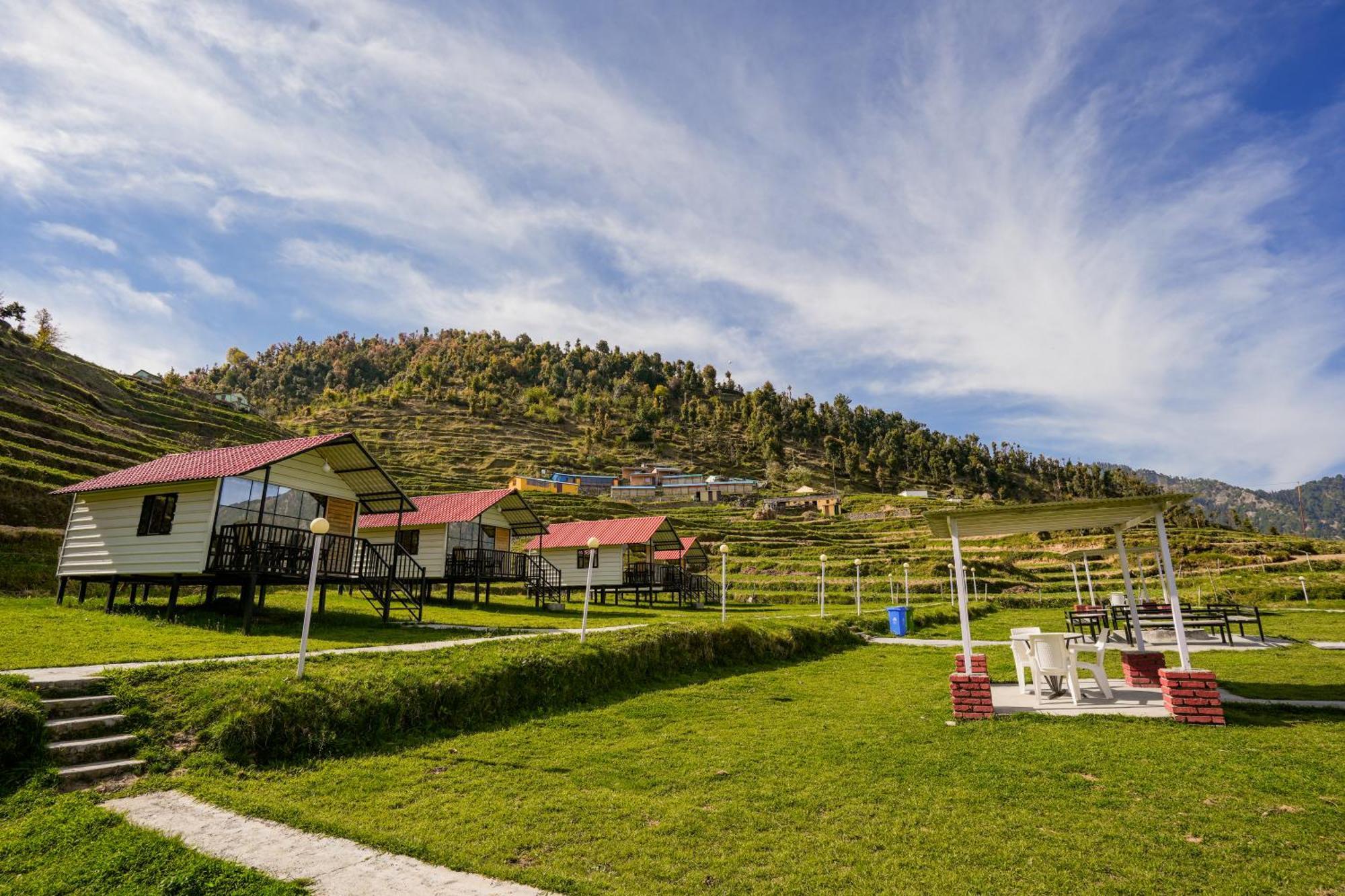 The Hillside Cottages Kanatal Dış mekan fotoğraf