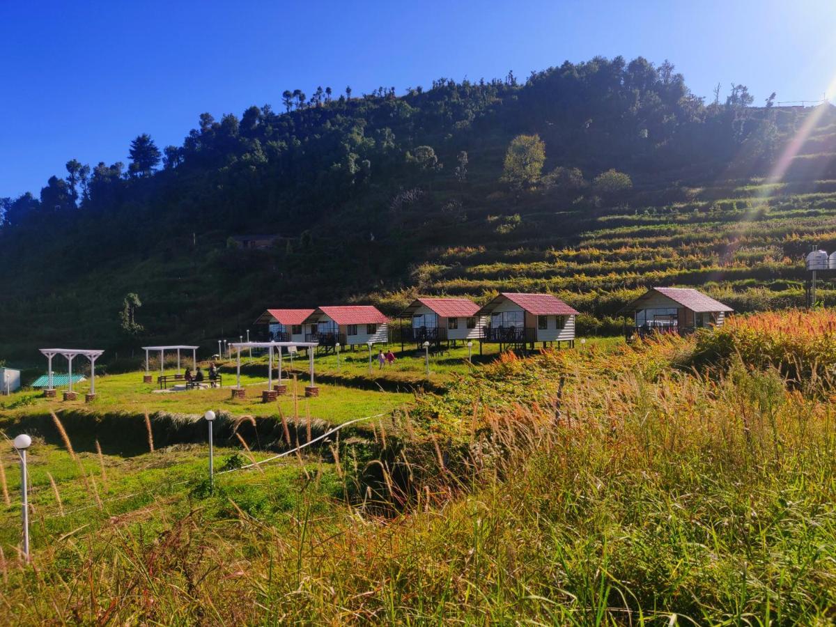 The Hillside Cottages Kanatal Dış mekan fotoğraf